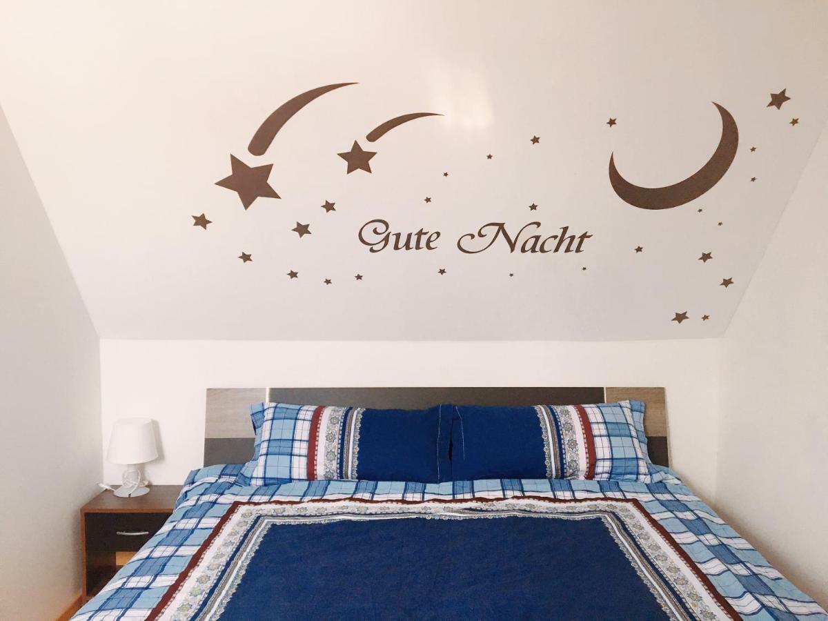 FDH Schoene Zeit 2 Rooms Apartment With Kitchen מראה חיצוני תמונה