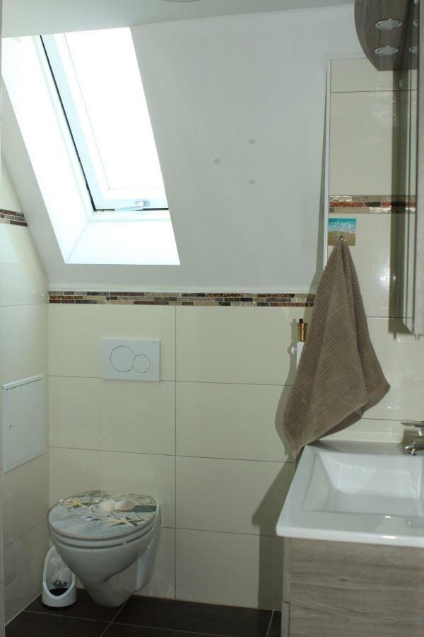 FDH Schoene Zeit 2 Rooms Apartment With Kitchen מראה חיצוני תמונה